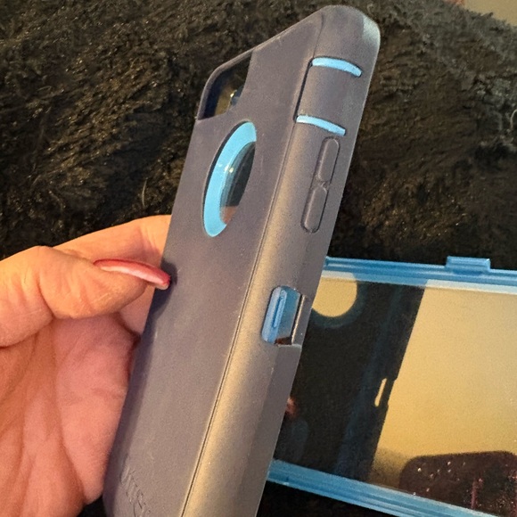 OtterBox Defender Blue. Series Case for iPhone SE (2020), - Picture 10 of 12